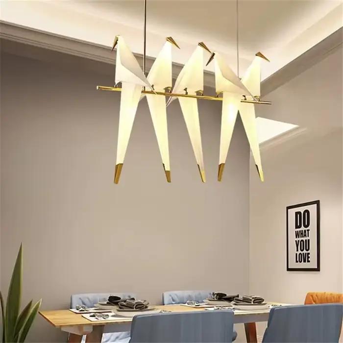 Plafonnier LED en forme d'oiseau