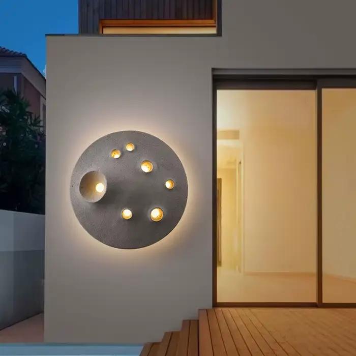 Applique Murale Extérieure Étanche Design Créatif Lune Spatiale, Style Nordique, pour Couloir et Villa, Inspirée par les Créateurs Célèbres sur Internet