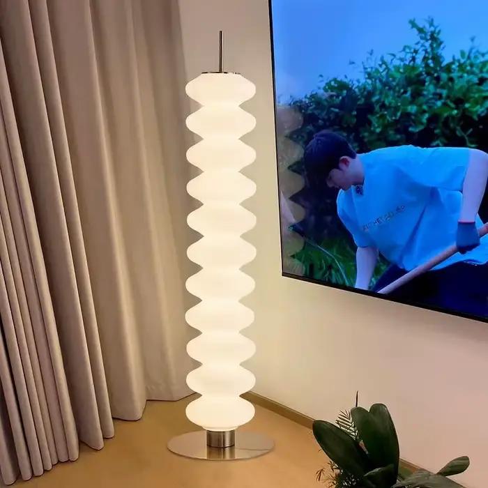 Lampadaire design nordique pour salon