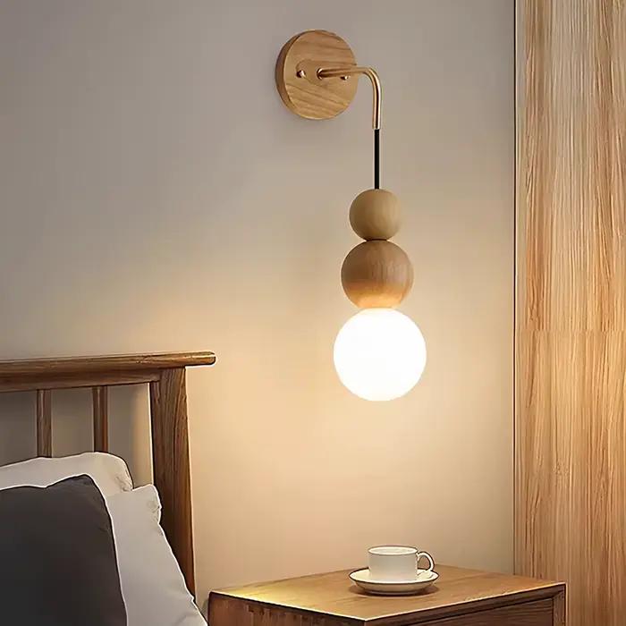 Lampe suspendue vintage en bois de noyer
