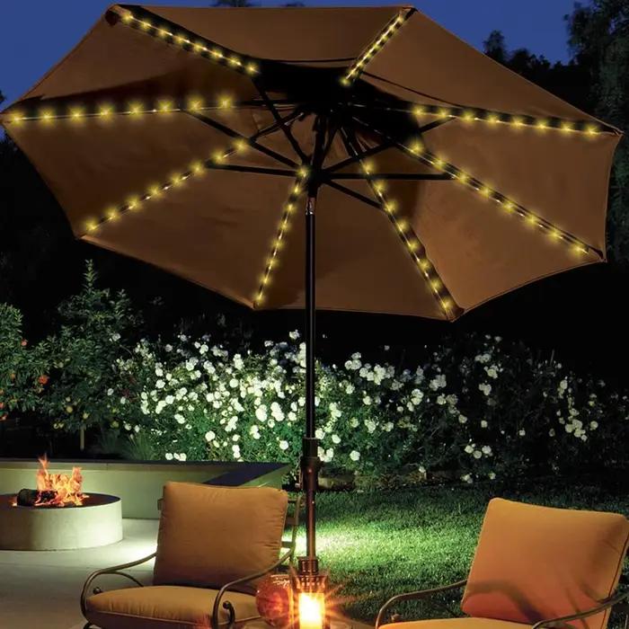 Guirlande solaire pour parapluie