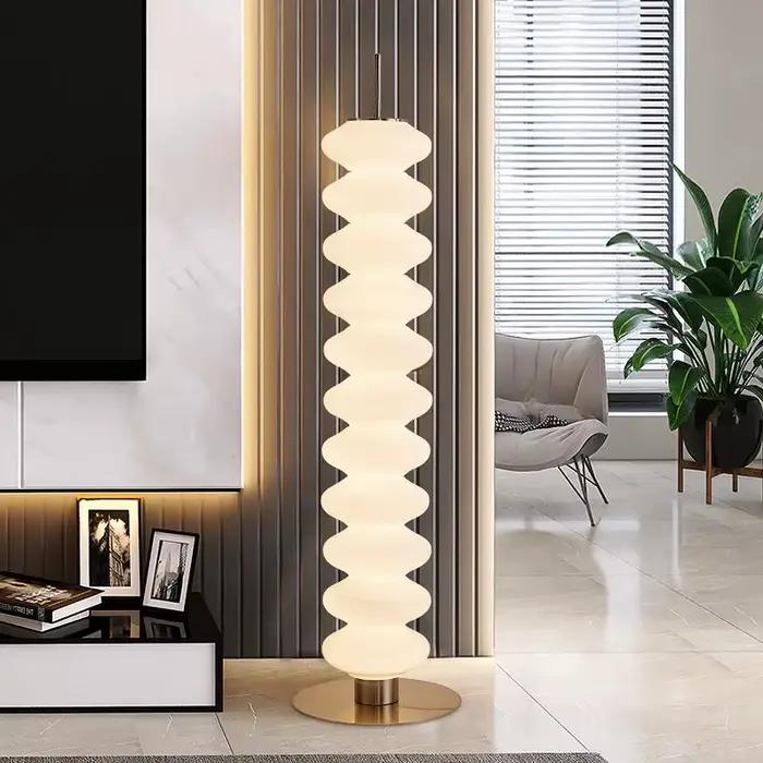 Lampadaire design nordique pour salon