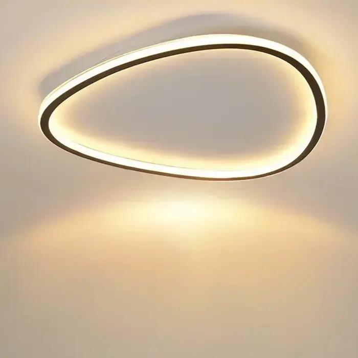 Plafonnier LED au Design Moderne