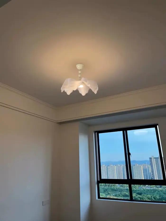 Lampe de salon moderne