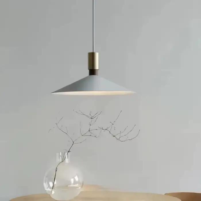 Lampe LED suspendue au design nordique moderne et élégant