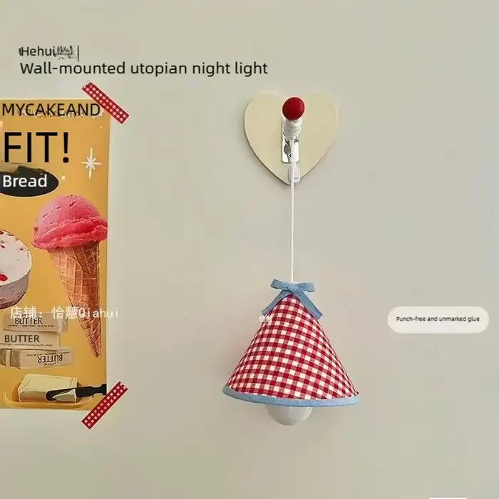 Veilleuse murale à suspendre pour chambre douce lumineuse ambiance chaleur et détente pour filles bureau décoration chambre à coucher rechargeable ABS