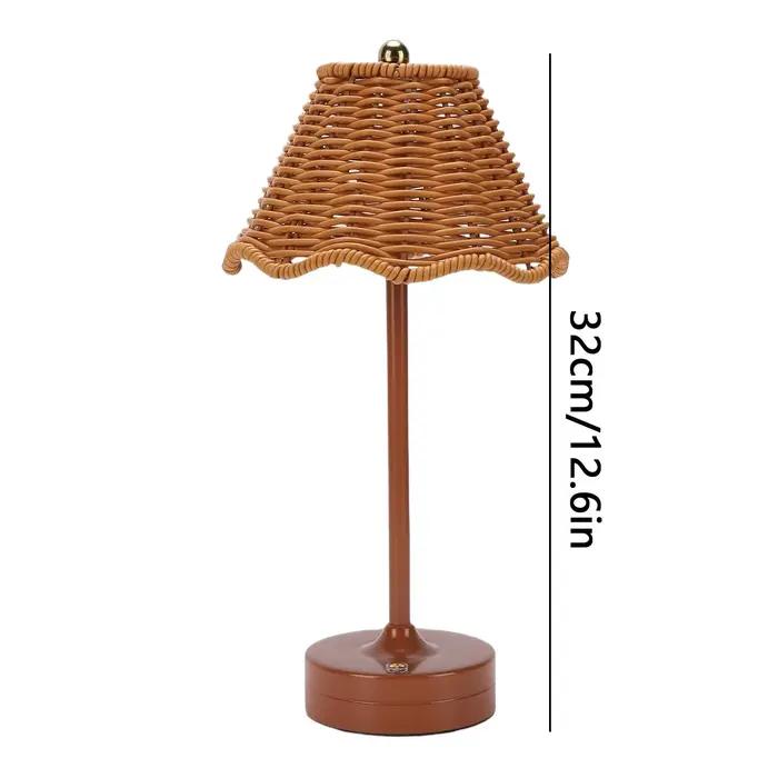 Lampes de table en rotin