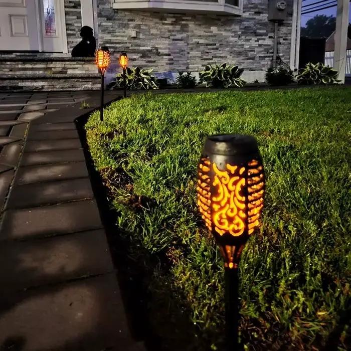 Lampe de poche solaire 12LED avec flamme clignotante, étanche, décoration extérieure, décoration solaire de noël