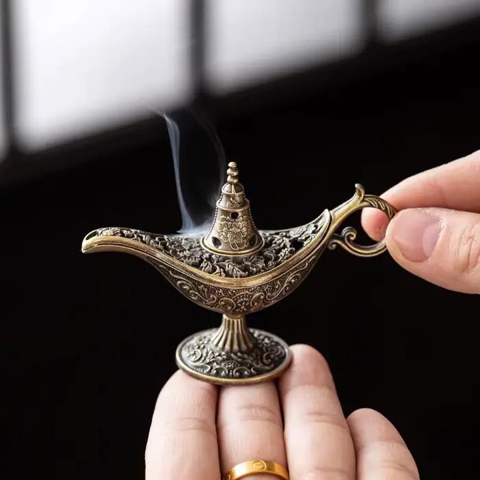 Brûleur d'encens en métal de style antique
