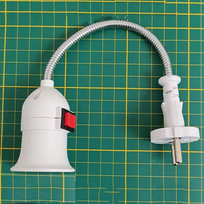 Support de lampe flexible à base d'ampoule LED avec interrupteur marche/arrêt