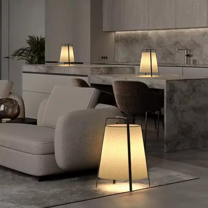 Lampe de sol en tissu Wabi Sabi