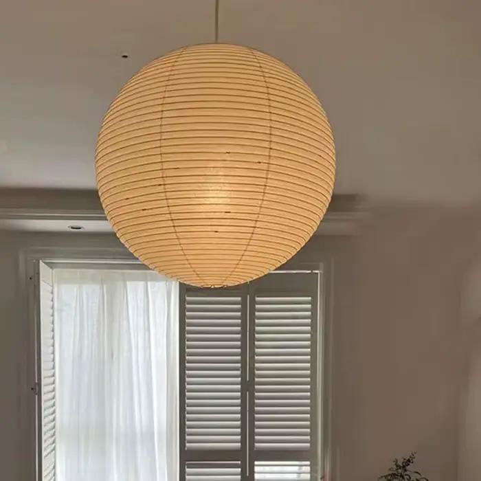 Abat-jour suspendu en papier
