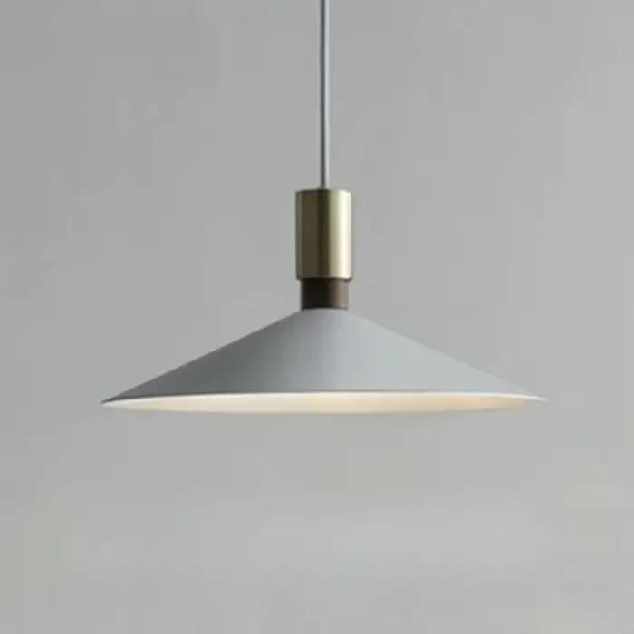 Lampe LED suspendue au design nordique moderne et élégant