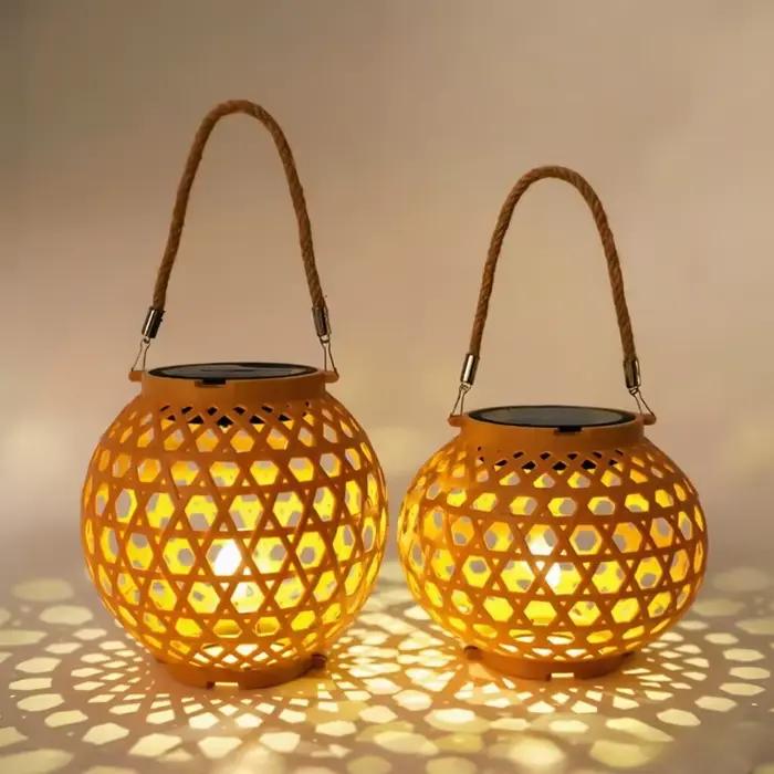 Lanterne solaire LED imitation bambou