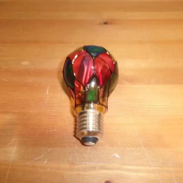 Ampoule en vitrail 4W ST64