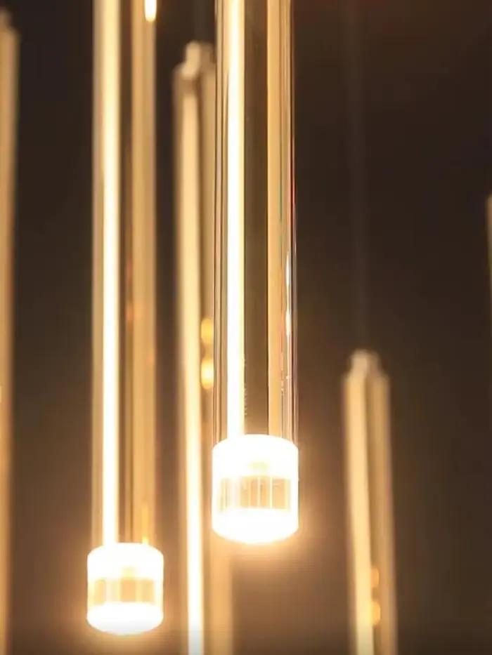 Lustre LED de Luxe en Forme de Colonne Dorée