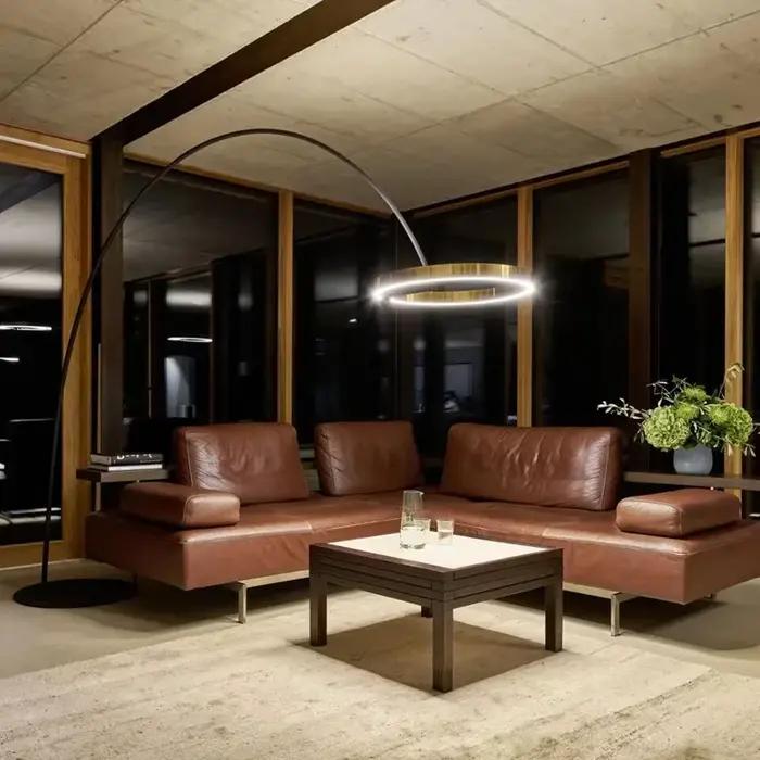 Lampe sur pied LED circulaire moderne avec abat-jour en fer peint pour salon et chambre à coucher occassions spéciales