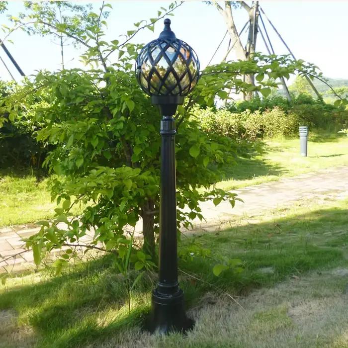 Lampe de pelouse extérieure étanche européenne couloir cour maison terrasse paysage communauté jardin Villa applique murale