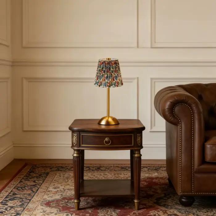 Lampe de table plissée florale vintage française