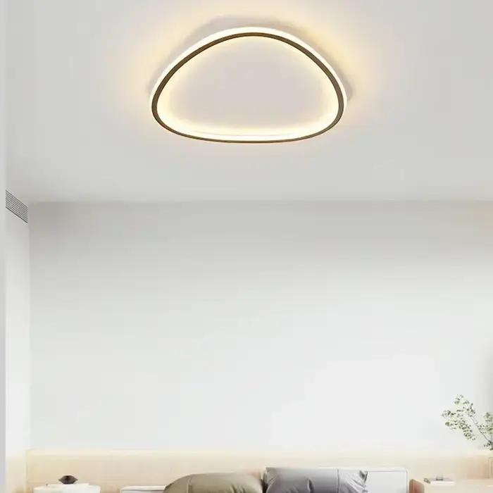 Plafonnier LED au Design Moderne