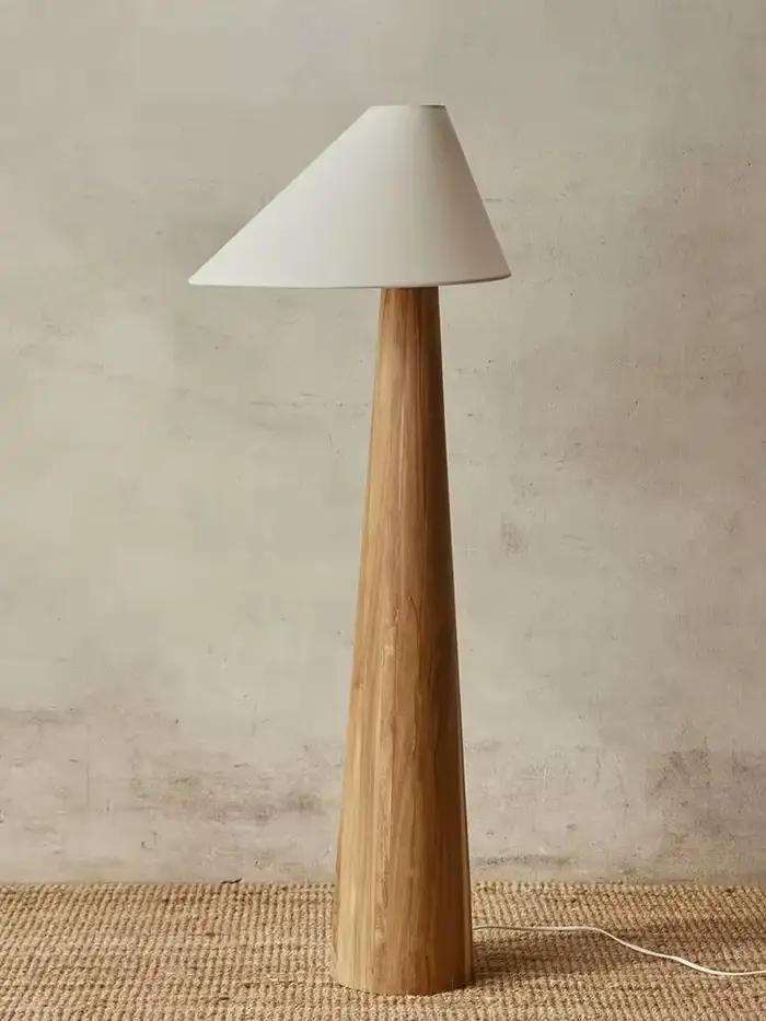Lampadaire conique en bois massif Wabi Sabi lampe sur pied tissu blanc luminaire salon décoration intérieure style élégant et moderne à offrir occasions spéciales
