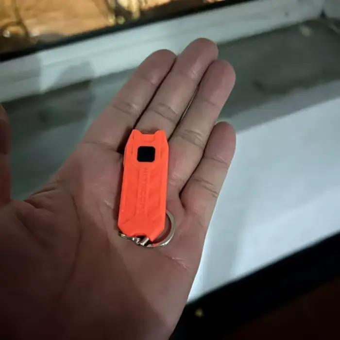 Mini lampe de poche LED portable avec lumière de bain, porte-clés ultra lumineux, chargement USB, étanche, VPN