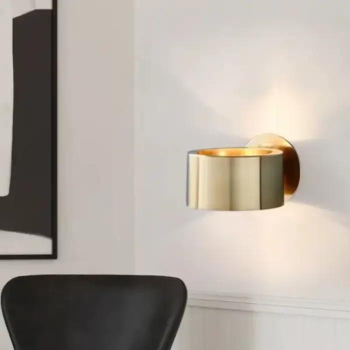 Applique murale moderne Claeted avec abat-jour blanc pour éclairage quotidien en cuisine, salle à manger, chambre et bureau occasions spéciales