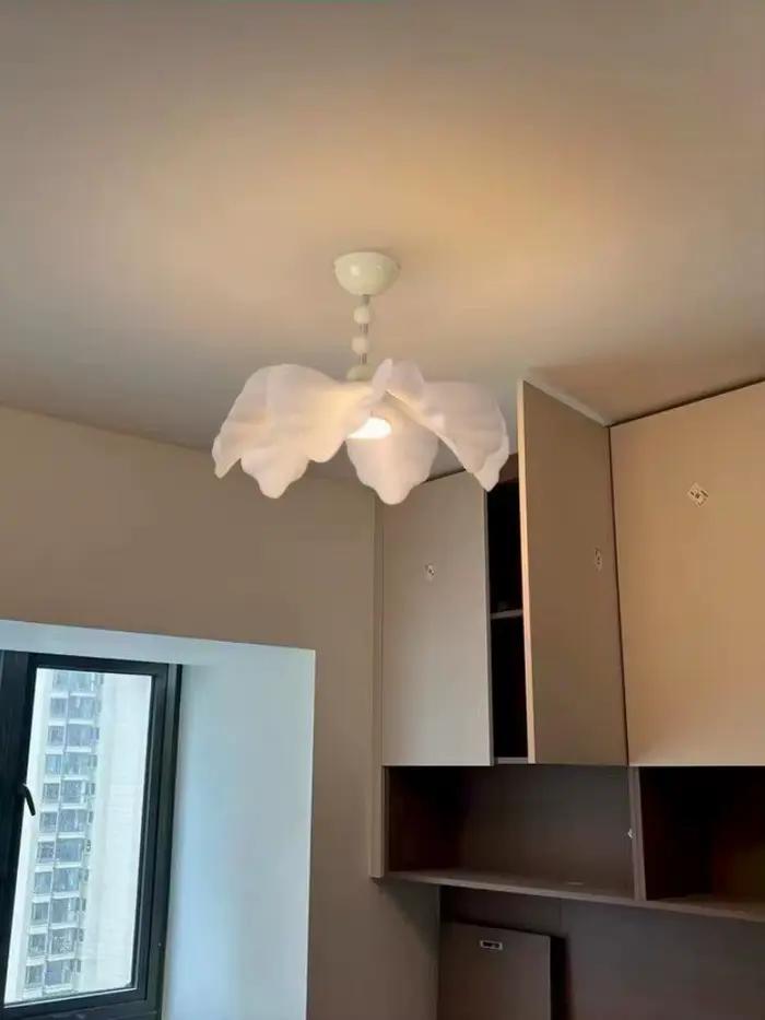 Lampe de salon moderne
