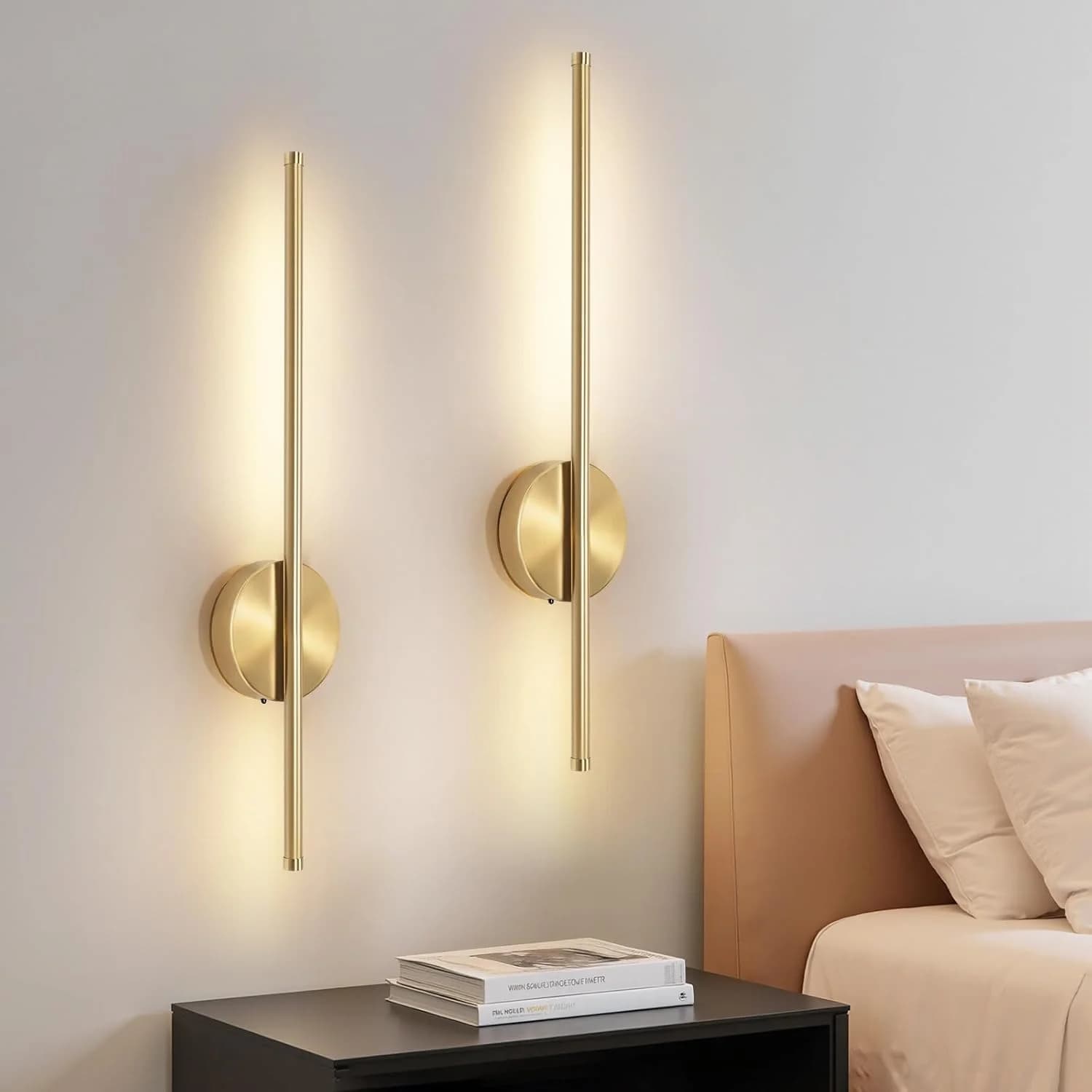 Lot de 2 lampes murales rechargeables, lumière LED murale sans fil avec télécommande, décorative et 