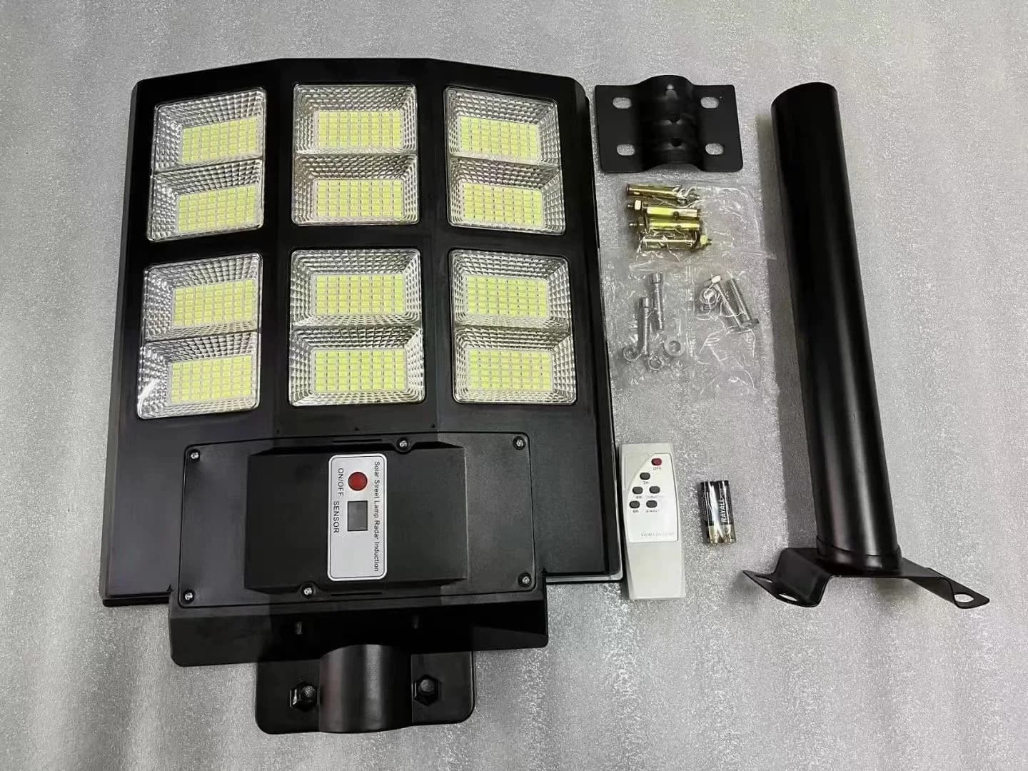Réverbères solaires extérieurs avec capteur de mouvement, projecteur étanche à énergie solaire pour 