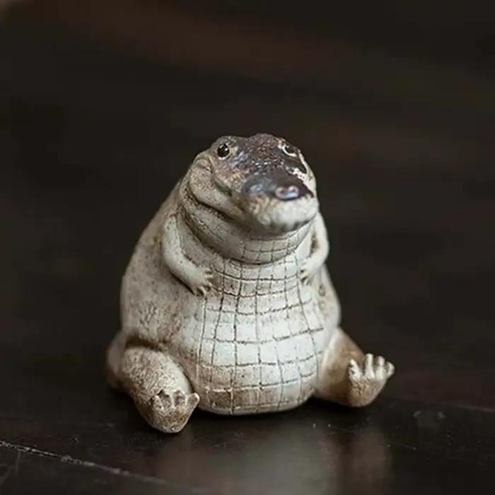 Figurine de Crocodile potelée mignonne, petits crocodiles réalistes, ornement de thé en résine, modèle d'animal de compagnie, décoration de maison, cadeaux Feng Shui amusants
