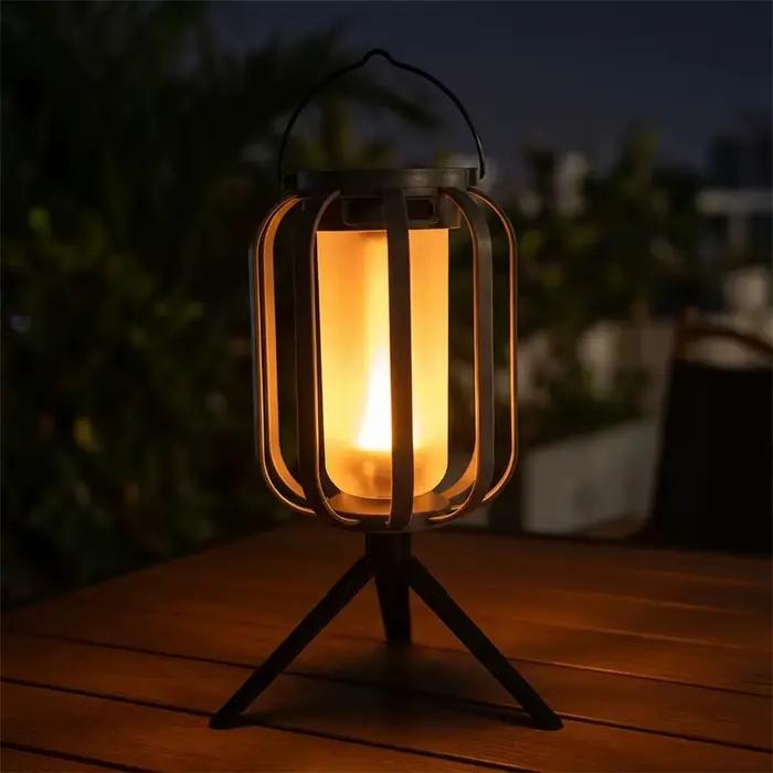 Lanterne de camping rétro à LED avec effet flamme, lampe portable pour tente extérieure, rechargeable, étanche, lampe décorative pour jardin et patio avec trépied