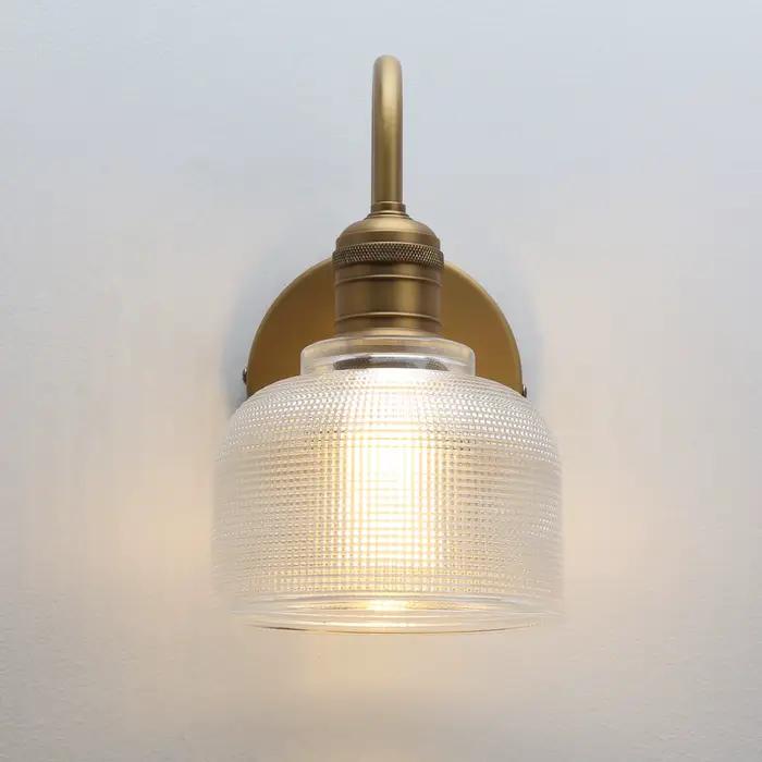 Lampe murale rétro Permo avec abat-jour en verre en forme de bol