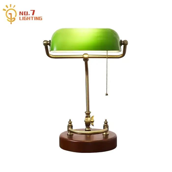 Lampe de table de banque en bois de métal vintage
