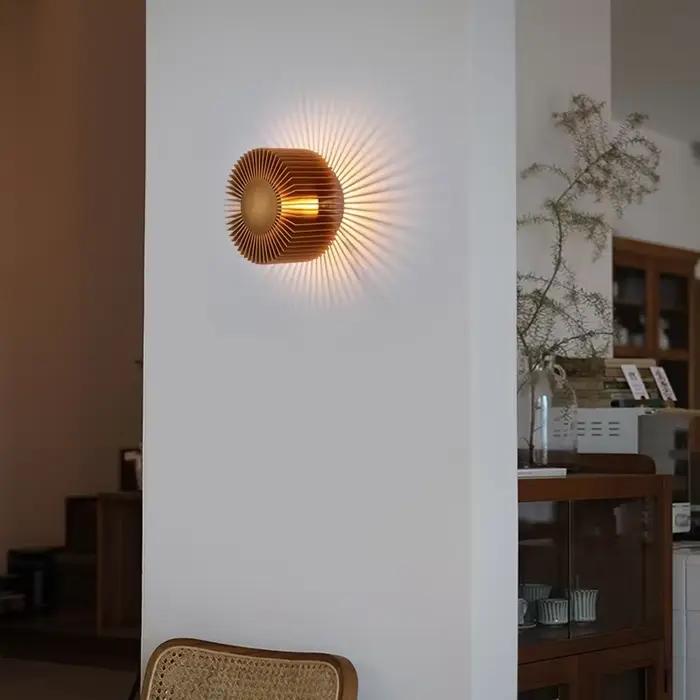 Petite Applique Murale en Aluminium au Design Moderne
