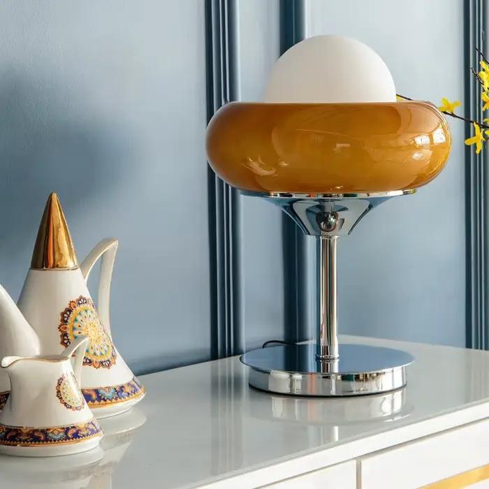 Lampe de table Guzzini design rétro moderne lampe Cannabis Kevin jaune crème chambre chevet bureau salon occassions spéciales
