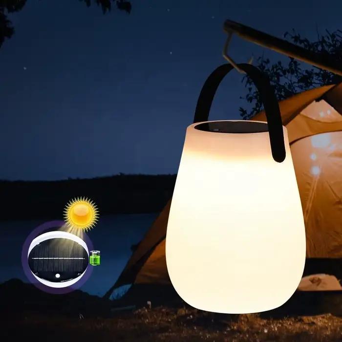 Lanterne LED solaire pour camping en plein air, batterie aste USB, lampe de table PE sans fil avec poignée en silicone, 62