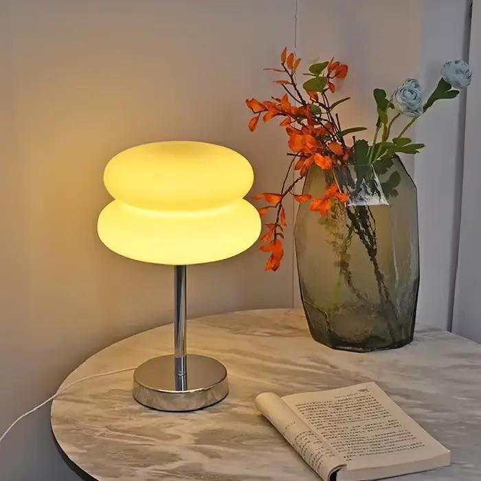 Lampe de bureau en verre teinté pour chambre d'enfant