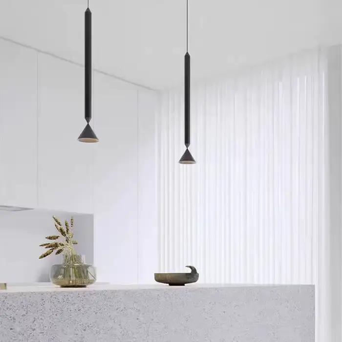 Lampe suspendue Apollo en métal chrome poli avec abat-jour coloré pour intérieur moderne chambre d'hôtel salon bar