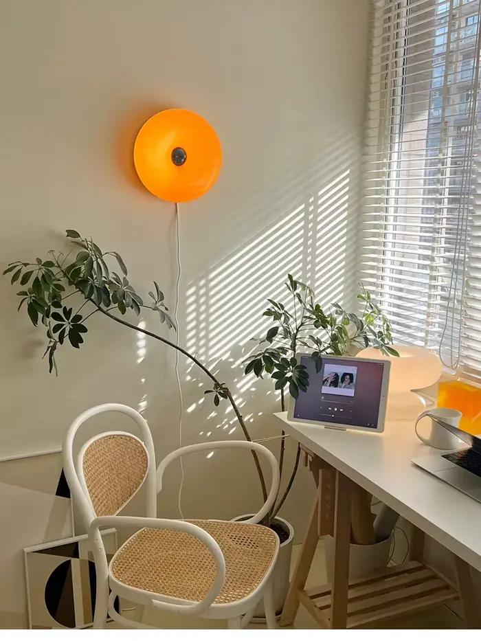 Applique murale en forme de beignet rétro élégante pour chambre à coucher salon bureau ambiance lampe de table orange blanc matériaux pierre de verre gravée bronze