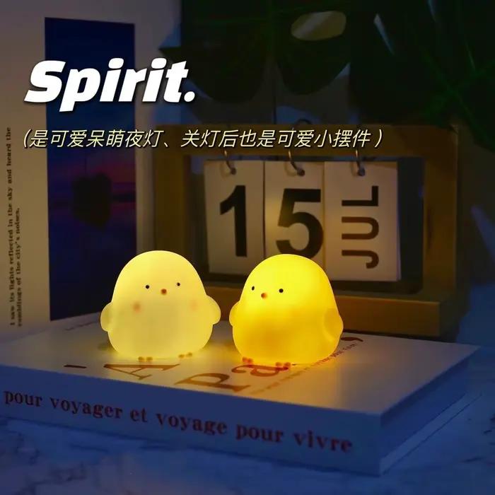 Veilleuse électronique en forme de poussin, jouet lumineux, figurine d'anime, lumière chaude, décoration d'ambiance, forme mignonne, cadeau