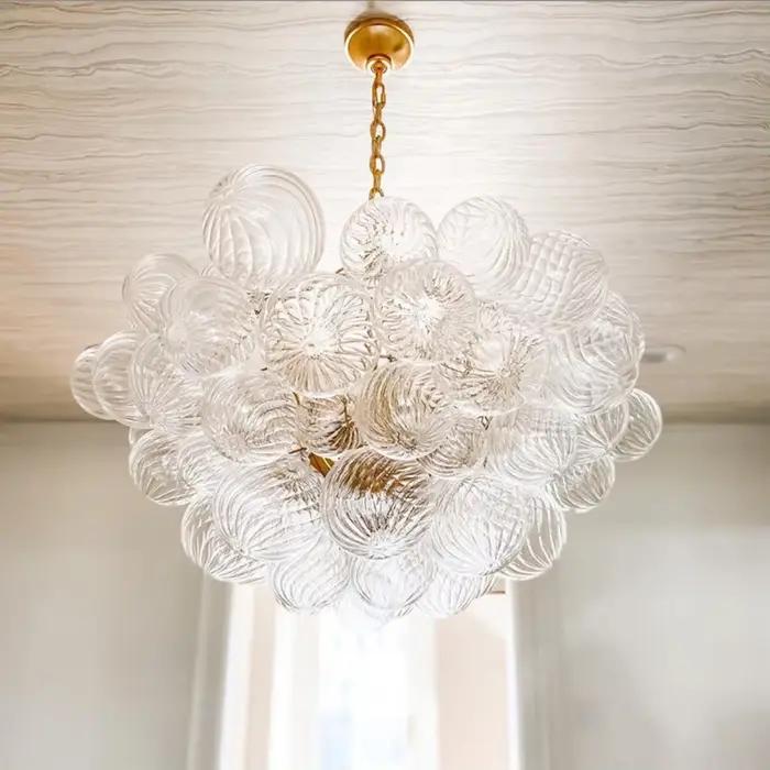 Lampe suspendue en verre nervuré du milieu du siècle