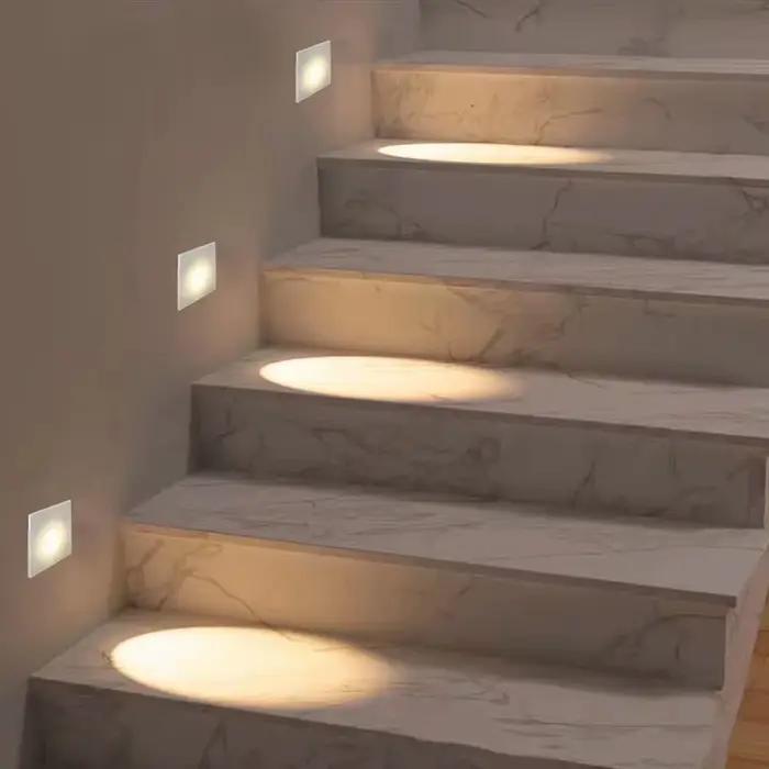 Escalier Lumineux Intelligent avec Capteur de Mouvement pour Chambre, Couloir, Balcon et Autres Espaces Intérieurs - Verre Trempé, Aluminium, Éclairage Doux et Économique