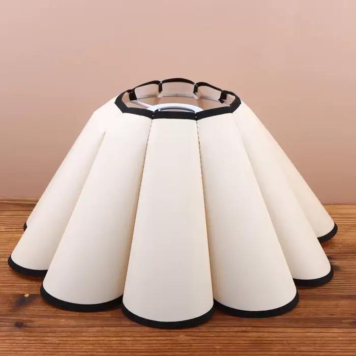 Abat-jour en forme de pétale moderne pour bureau et chambre, décoration d'intérieur élégante à offrir pour occassions spéciales