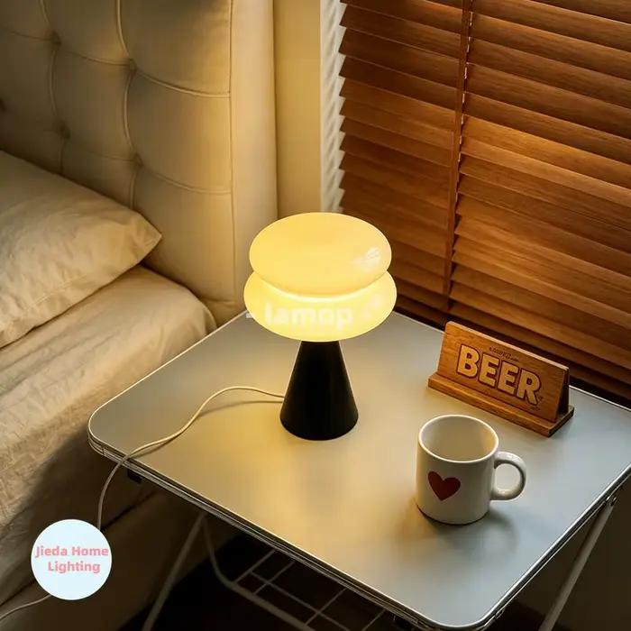 Lampe de table en verre à double couche en forme de donut