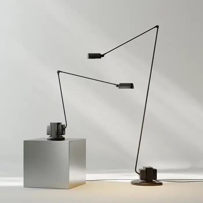 Lampadaire Noir Minimaliste Moderne Protection Créative des Yeux Lampe sur Pied Bureau Chambre à Coucher Lampe de Lecture Occasions Spéciales