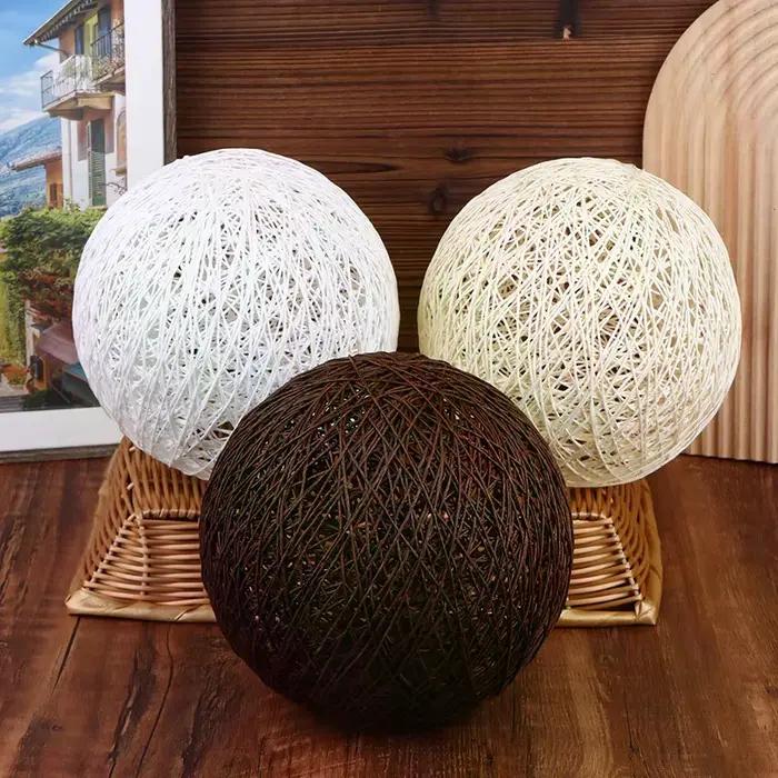 Abat-jour suspendu rond concis en rotin tissé à la main bambou style naturel pour décoration intérieure chambre salon bureau occasions spéciales