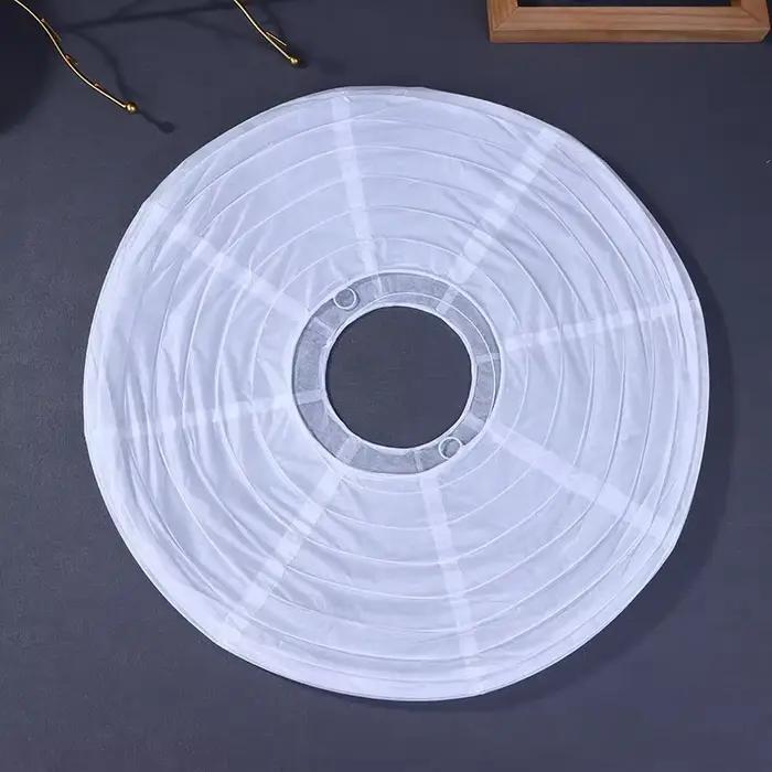 Abat-jour boule de papier en forme de soucoupe volante