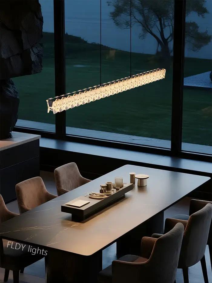 Îlot moderne table à manger lampes suspendues lumière italienne luxe longue bande salle